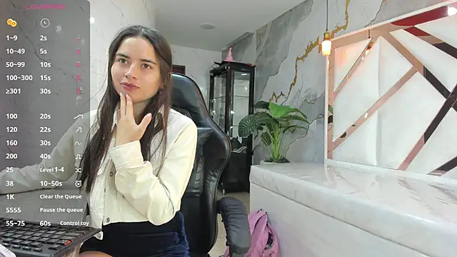 Qetsyah tf online show from 04.15.26