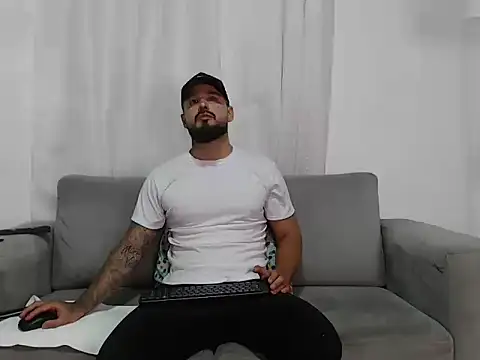 Handsomen69 online show from 02.24.26