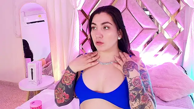 KathiaJenner online show from 03.16.26