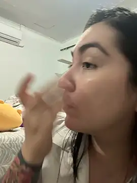 KathiaJenner online show from 03.23.26