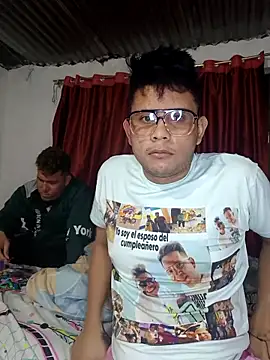 Snapshot of ClarkAndBruno chatting on 02.06.26 ClarkAndBruno online show from 02.06.26