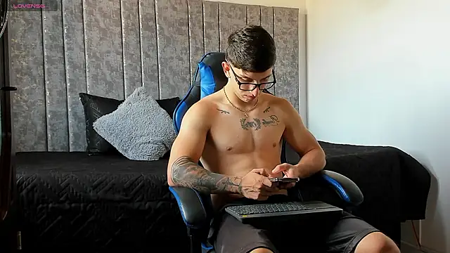 Calvin Hunter online show from 03.01.26