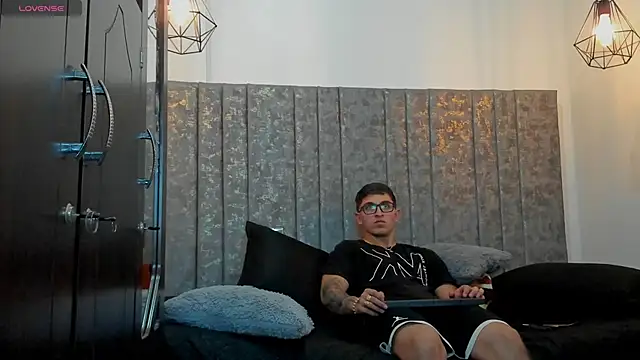 Calvin Hunter online show from 03.20.26