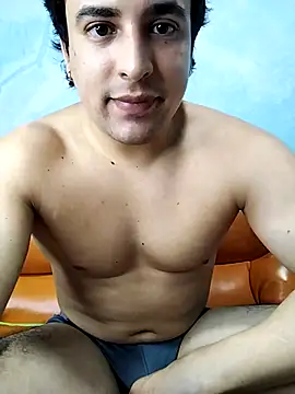 Snapshot of AxelWhitte chatting on 02.20.26 AxelWhitte online show from 02.20.26