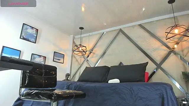 Dusan Grey77 online show from 02.04.26