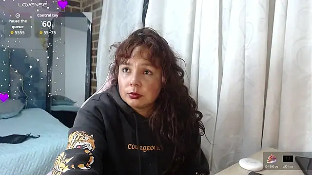 HannaRose- online show from 02.10.26