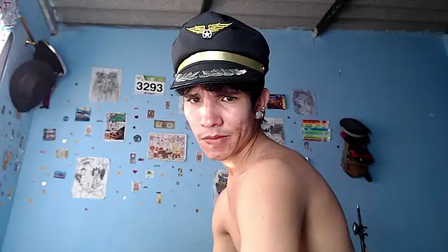 Lassuly2121 online show from 01.17.26