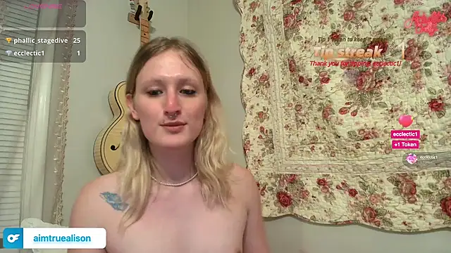 Snapshot of goddessalison chatting on 05.06.26 goddessalison online show from 05.06.26