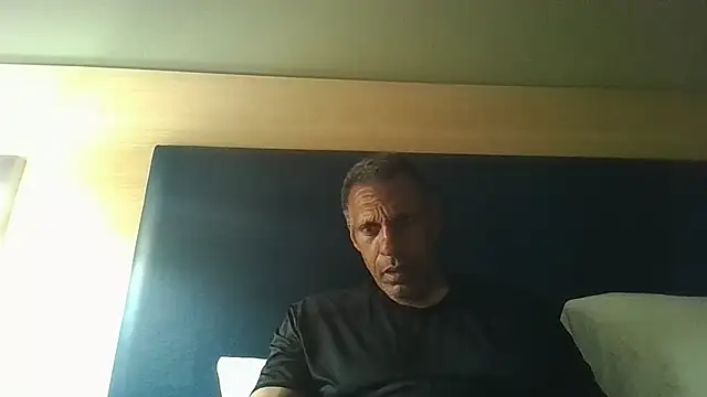 Snapshot of swimmer2496 chatting on 06.26.26 swimmer2496 online show from 06.26.26