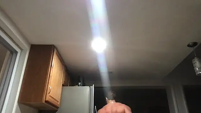 Snapshot of bestbeastboy chatting on 03.11.26 bestbeastboy online show from 03.11.26