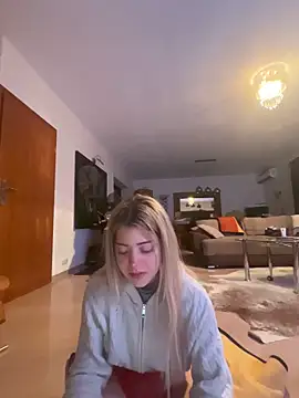 Snapshot of MelliMoon chatting on 02.02.26 MelliMoon online show from 02.02.26