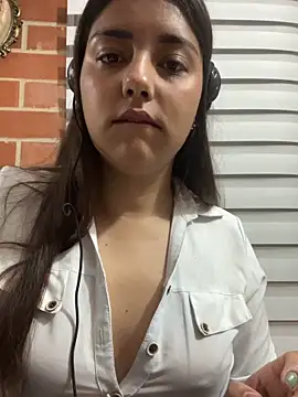 A-uroora online show from 02.24.26