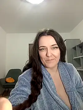 Snapshot of Angela_swet chatting on 04.28.26 Angela swet online show from 04.28.26