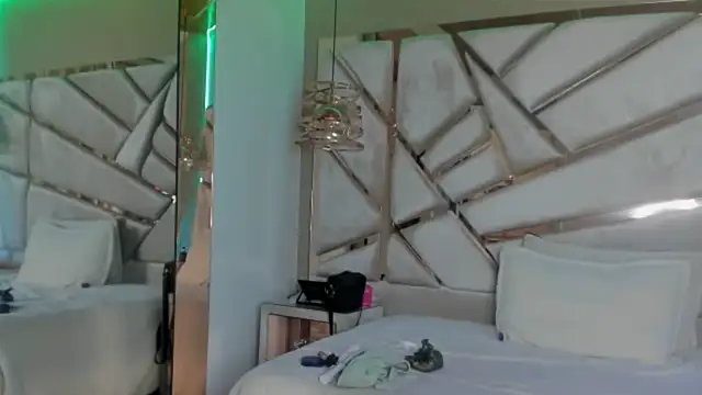 francis 20 online show from 03.17.26