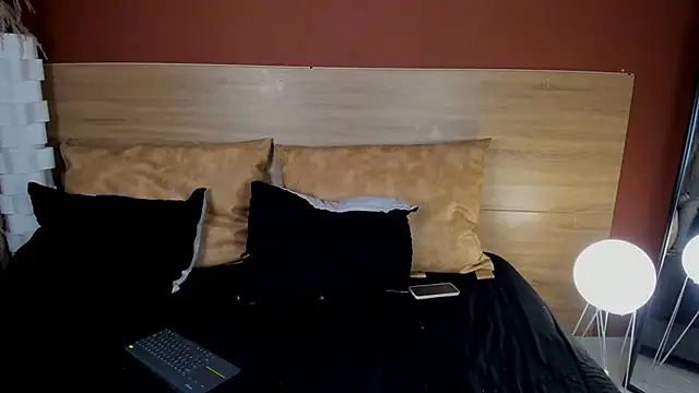 Snapshot of scarlett25__ chatting on 02.16.26 scarlett25 online show from 02.16.26