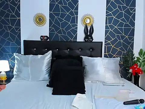 Snapshot of KikyNaughty chatting on 02.20.26 KikyNaughty online show from 02.20.26