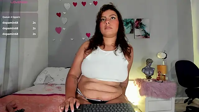 Snapshot of ConnyLoret chatting on 02.26.26 ConnyLoret online show from 02.26.26