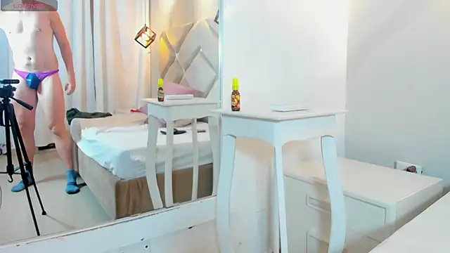 Snapshot of Angel_Sanzz chatting on 02.17.26 Angel Sanzz online show from 02.17.26