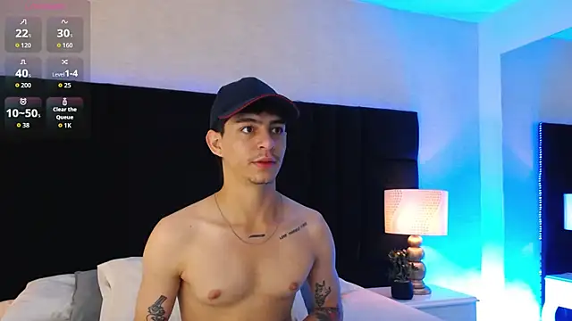 Logan Woods online show from 02.12.26