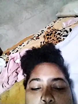 Snapshot of vaniyna chatting on 03.20.26 vaniyna online show from 03.20.26