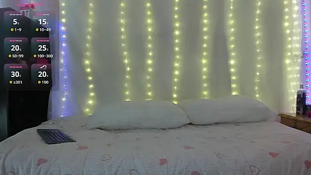 Snapshot of FatalAllure_Trio chatting on 02.28.26 FatalAllure Trio online show from 02.28.26