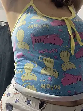 Snapshot of lizzy_luminair chatting on 02.03.26 lizzy luminair online show from 02.03.26