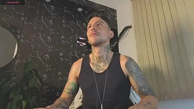 mister eithan online show from 05.10.26