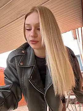 DayaFoxy online show from 03.29.26