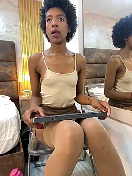 Afrodita Greenn online show from 05.06.26