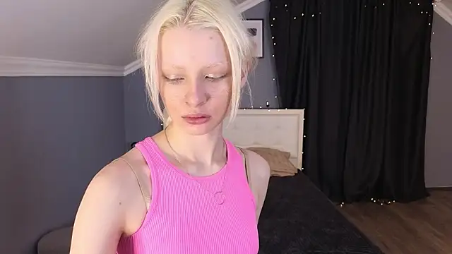 Snapshot of Naomi_Demio chatting on 02.25.26 Naomi Demio online show from 02.25.26