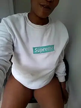 Barbieee1301 online show from 02.15.26