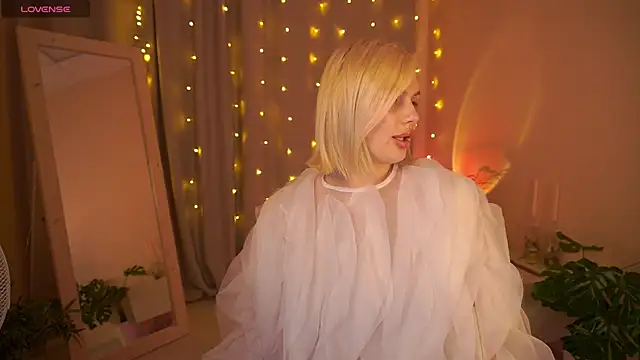 AmeliaWeells online show from 01.19.26