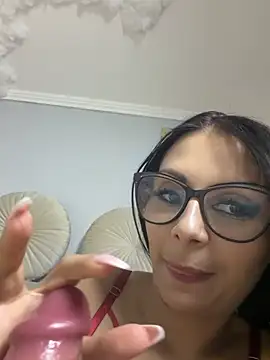 HiddendesireXO01 online show from 07.16.26