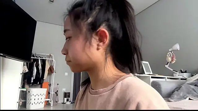 SweetMiaXO online show from 02.02.26