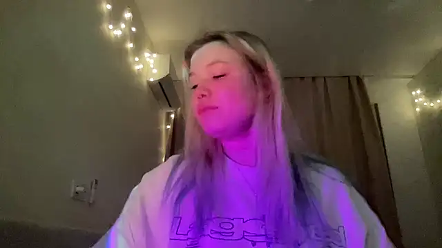 Lulu Di online show from 03.18.26