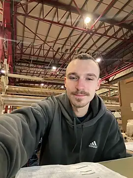 Snapshot of TheMaskShow chatting on 02.09.26 TheMaskShow online show from 02.09.26