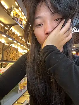 Lyn-be99 online show from 06.11.26