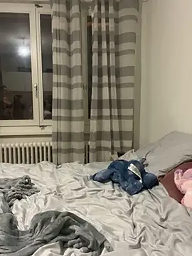 Snapshot of Melissa-suisse chatting on 02.06.26 Melissa-suisse online show from 02.06.26