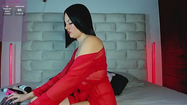 HollyGrey  online show from 04.03.26