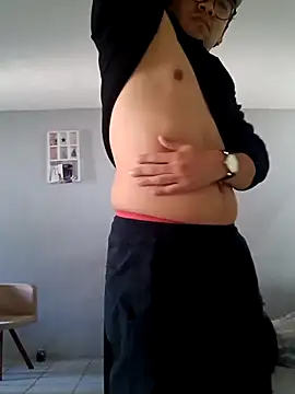 Snapshot of Ryzca chatting on 02.09.26 Ryzca online show from 02.09.26