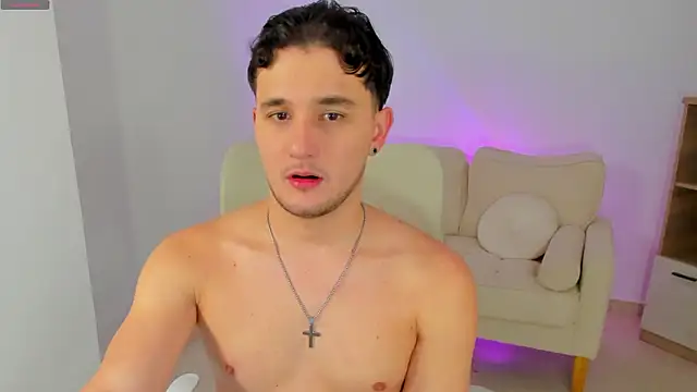 Snapshot of Massimo_Fiore chatting on 02.04.26 Massimo Fiore online show from 02.04.26