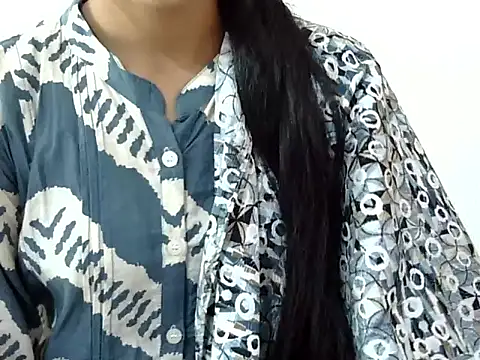 Snapshot of Khushi_v chatting on 02.24.26 Khushi v online show from 02.24.26