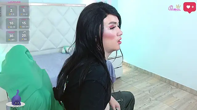 Snapshot of NOOAH_TAY chatting on 02.25.26 NOOAH TAY online show from 02.25.26