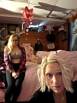 BeautifulFire23 online show from 02.19.26