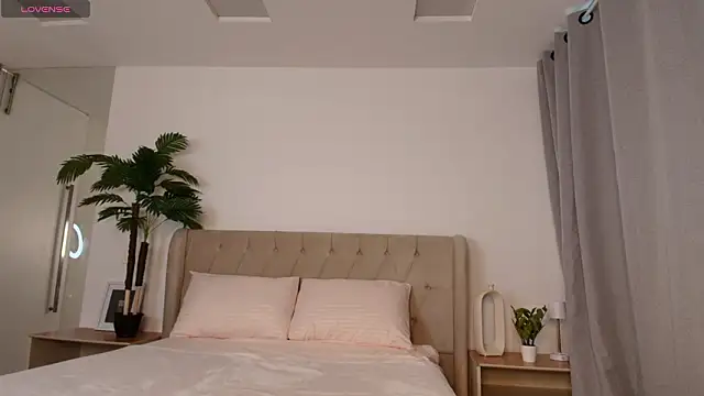 Snapshot of Carol_Daniel chatting on 02.02.26 Carol Daniel online show from 02.02.26