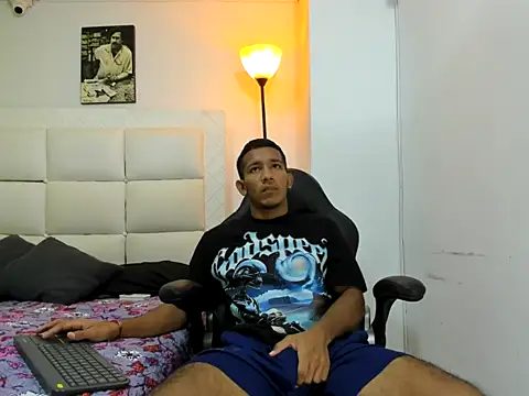 Snapshot of ricky_spensar23cm_ chatting on 02.12.26 ricky spensar23cm online show from 02.12.26