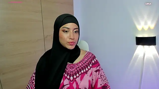 LAY LA  online show from 02.24.26