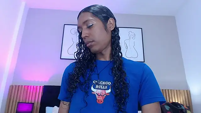 Snapshot of Mia_kheleer chatting on 02.04.26 Mia kheleer online show from 02.04.26