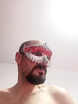 Snapshot of parejabcnbdsm chatting on 02.25.26 parejabcnbdsm online show from 02.25.26