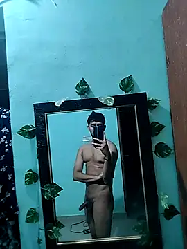 Snapshot of Ujwal-98 chatting on 03.04.26 Ujwal-98 online show from 03.04.26